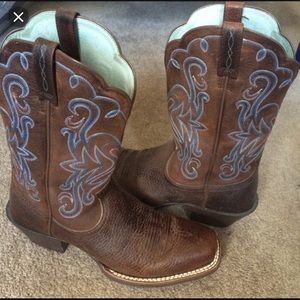 Ariat Legend Rowdy